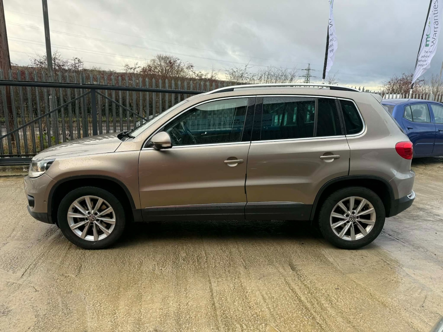 Used Volkswagen Tiguan 2012 for sale - 76847354: Photo 9