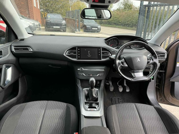 Used Peugeot 308 2014 for sale - 76177651: Photo 13