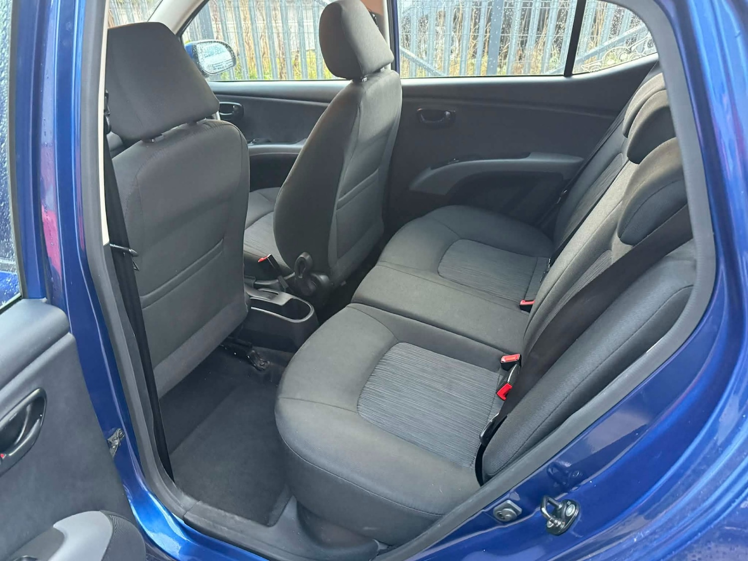 Used Hyundai i10 2012 for sale - 76847252: Photo 12