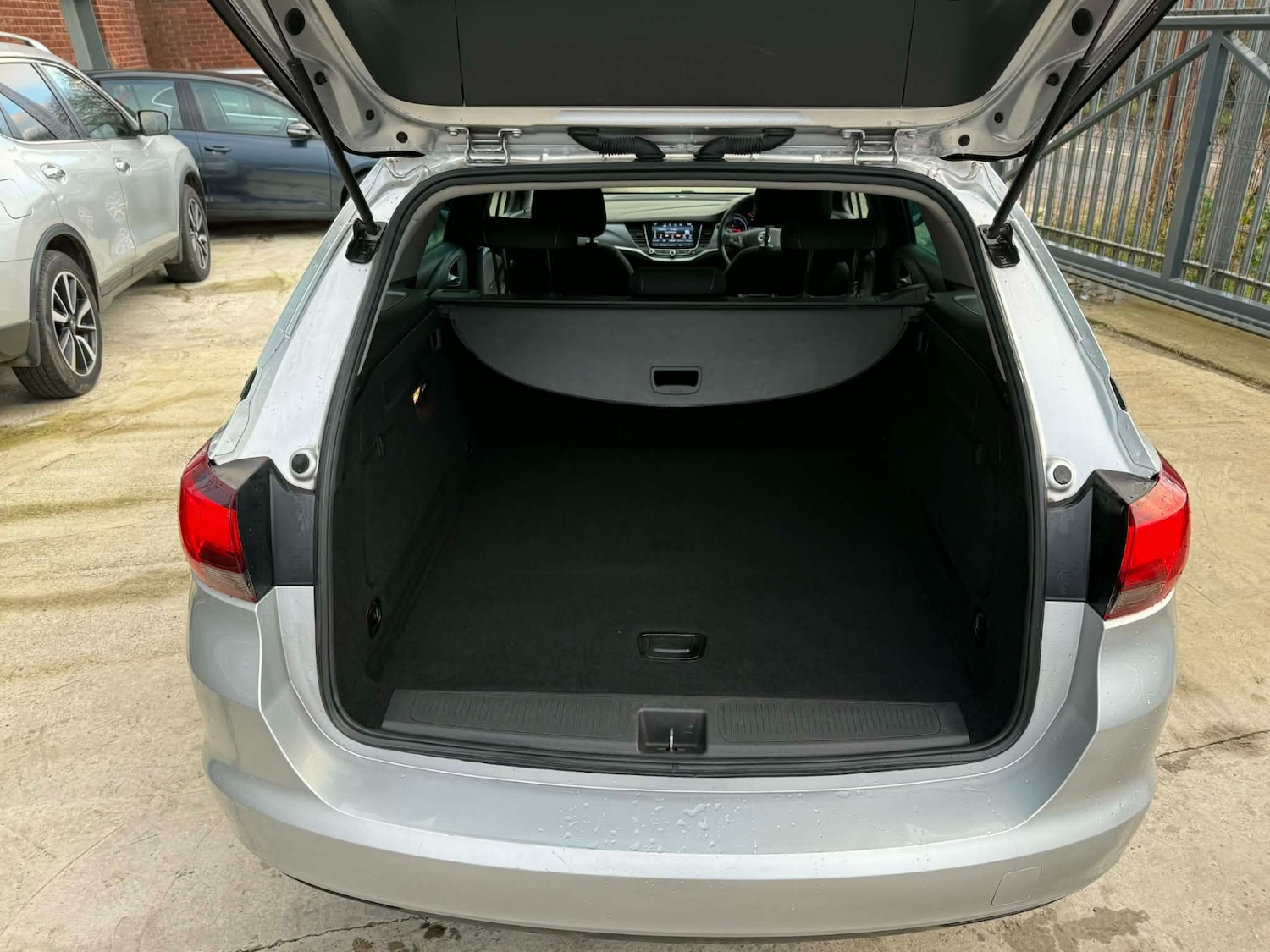 Used Vauxhall Astra 2018 for sale - 76615699: Photo 14