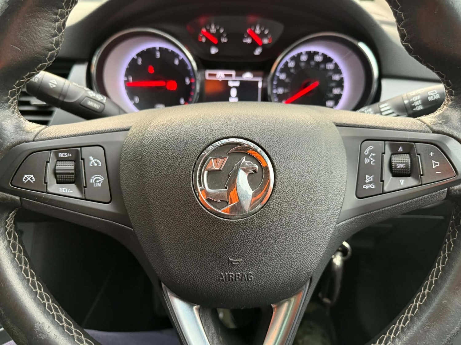 Used Vauxhall Astra 2018 for sale - 76615699: Photo 18