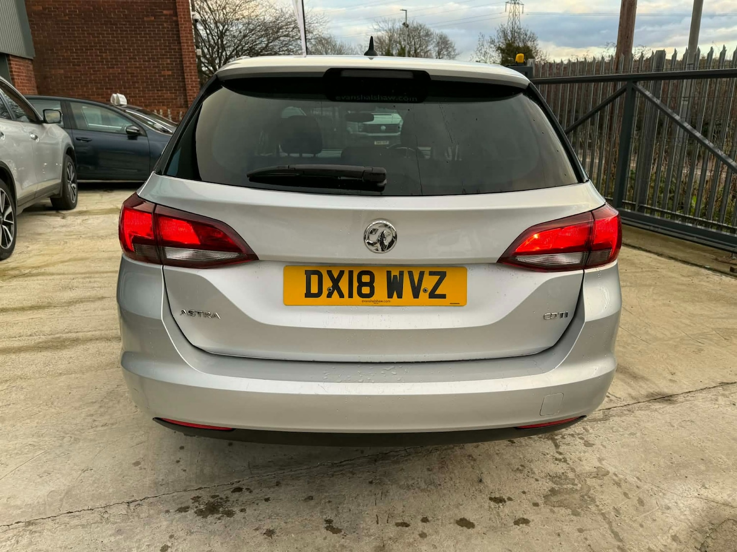 Used Vauxhall Astra 2018 for sale - 76615699: Photo 6