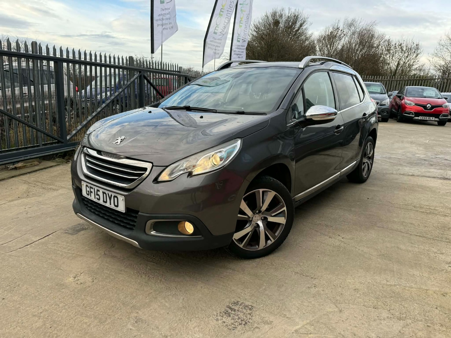 Used Peugeot 2008 2015 for sale - 76940526: Photo 1