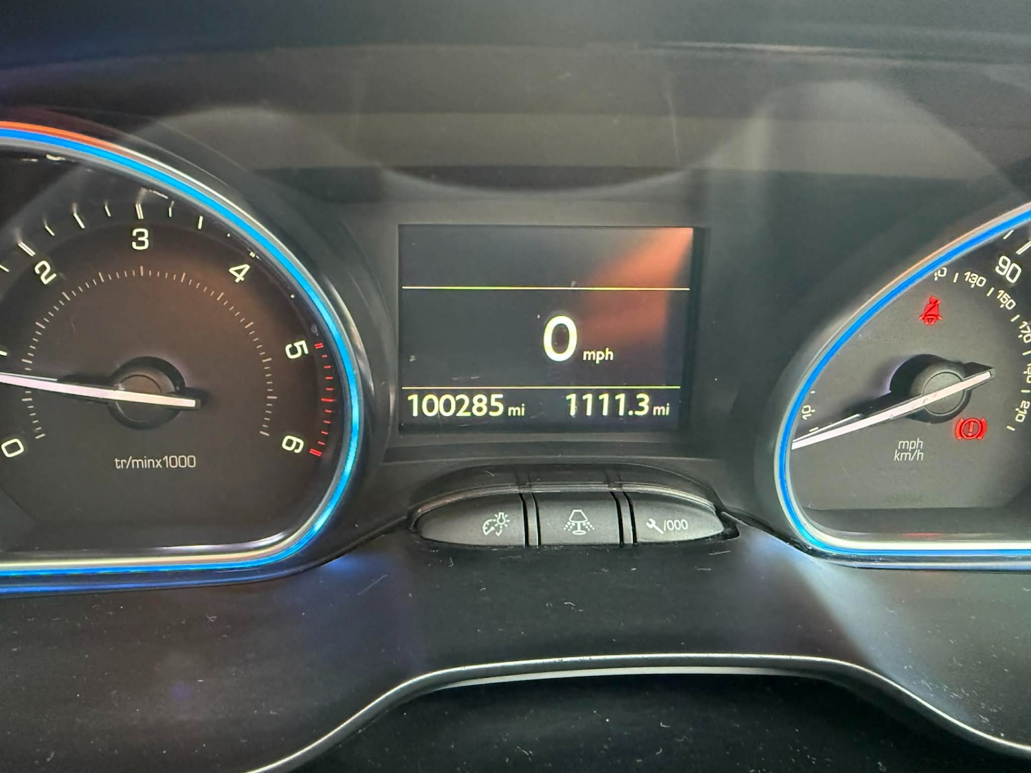 Used Peugeot 2008 2015 for sale - 76940526: Photo 10