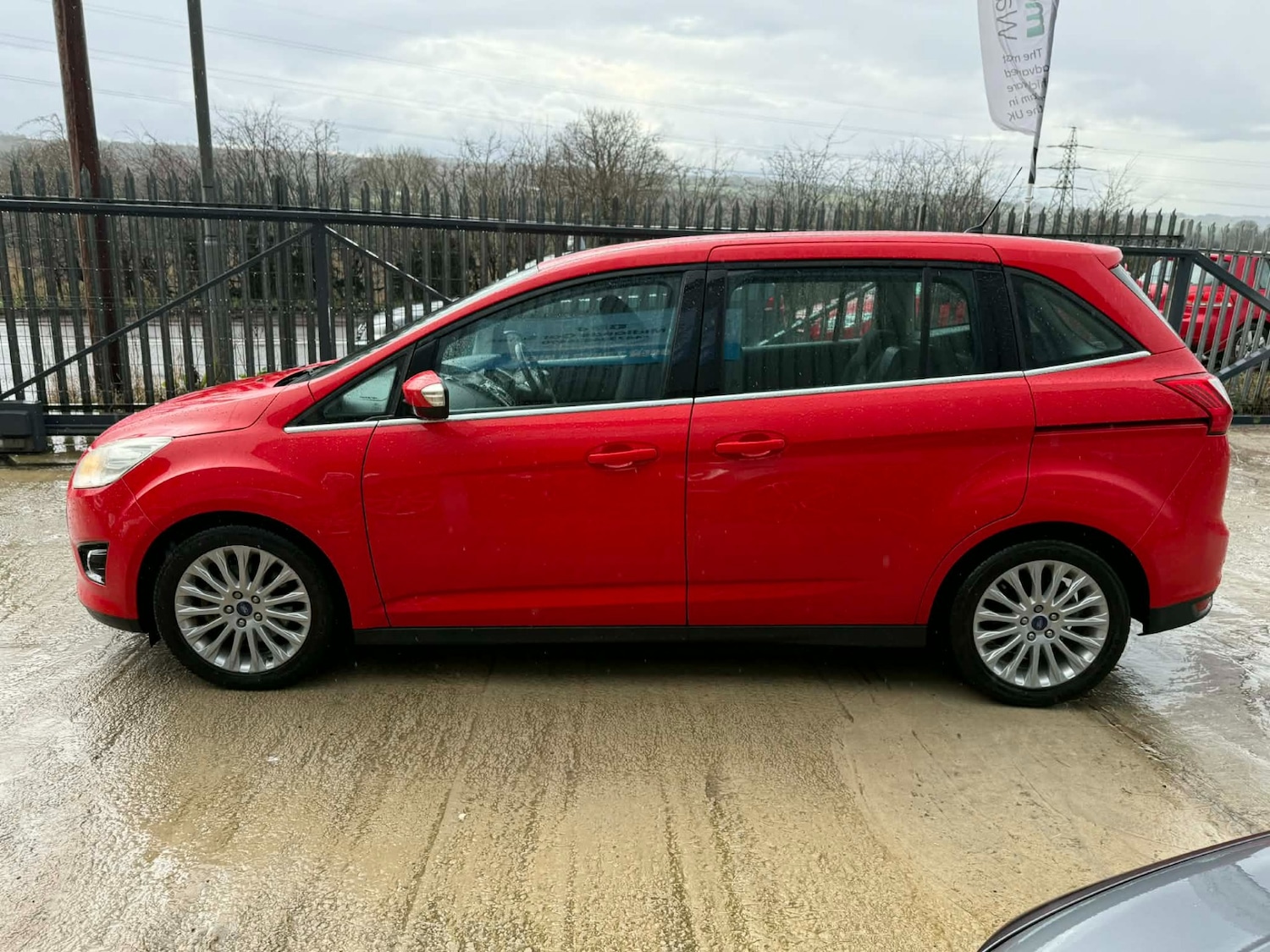 Used Ford Grand C-Max 2014 for sale - 77702551: Photo 9