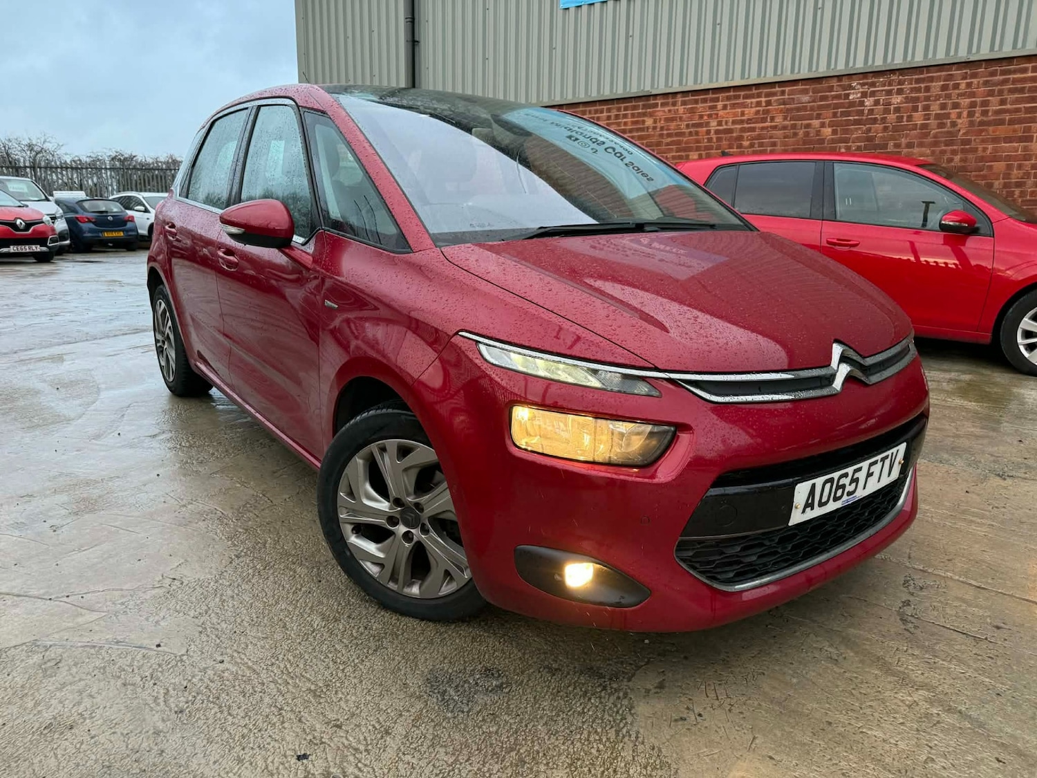 Used Citroen C4 Picasso 2015 for sale - 76847298: Photo 1