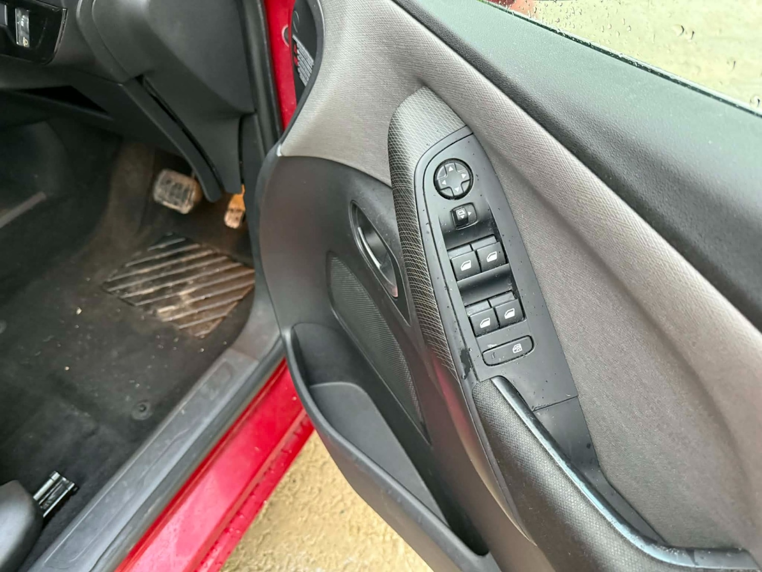 Used Citroen C4 Picasso 2015 for sale - 76847298: Photo 16