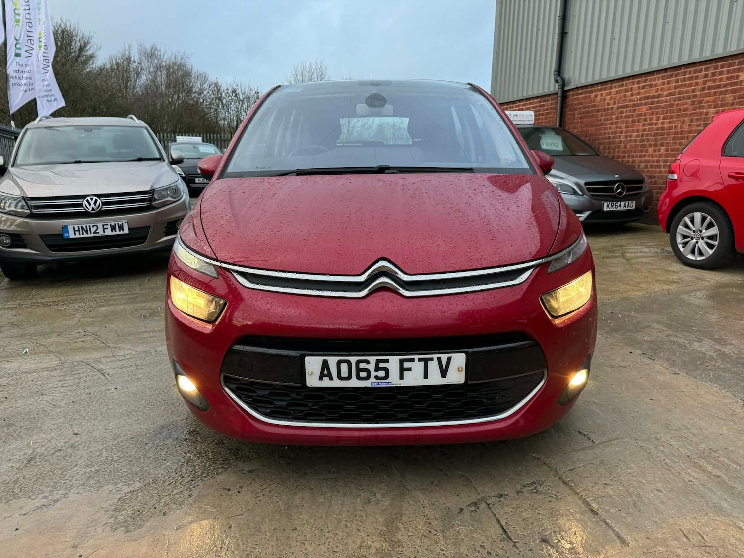 Used Citroen C4 Picasso 2015 for sale - 76847298: Photo 3
