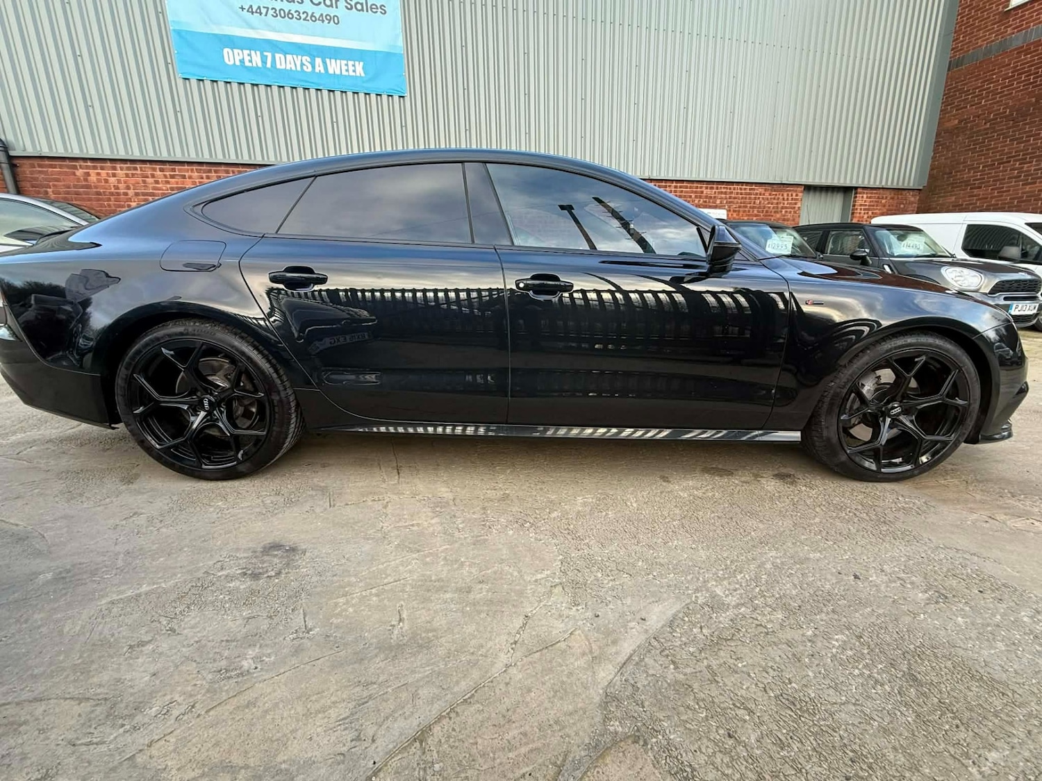 Used Audi A7 2017 for sale - 77012425: Photo 3