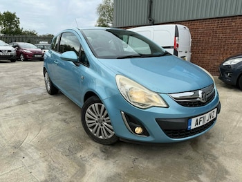 Vauxhall - Corsa