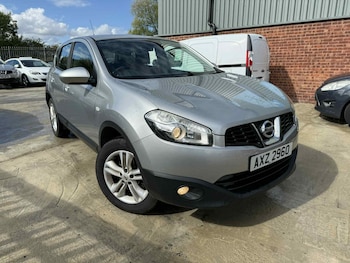 Used Nissan Qashqai 2010 for sale - 75745673: Photo