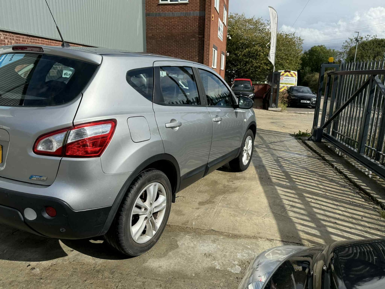 Vehicle 6