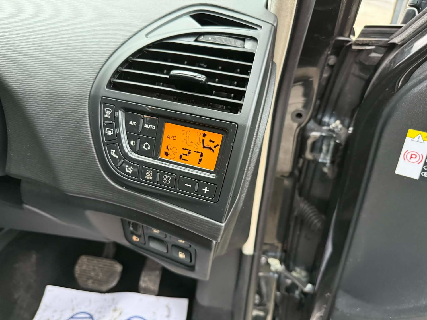 Used Citroen C4 Grand Picasso 2013 for sale - 77399543: Photo 17