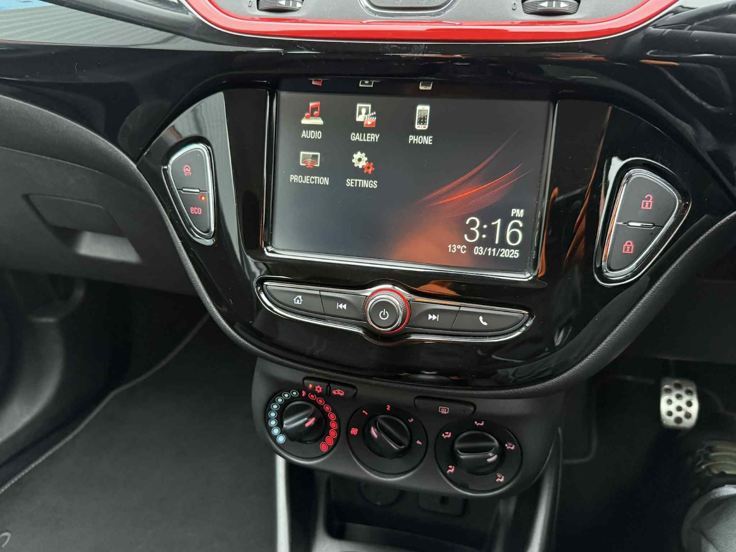 Used Vauxhall Corsa 2016 for sale - 76452412: Photo 17