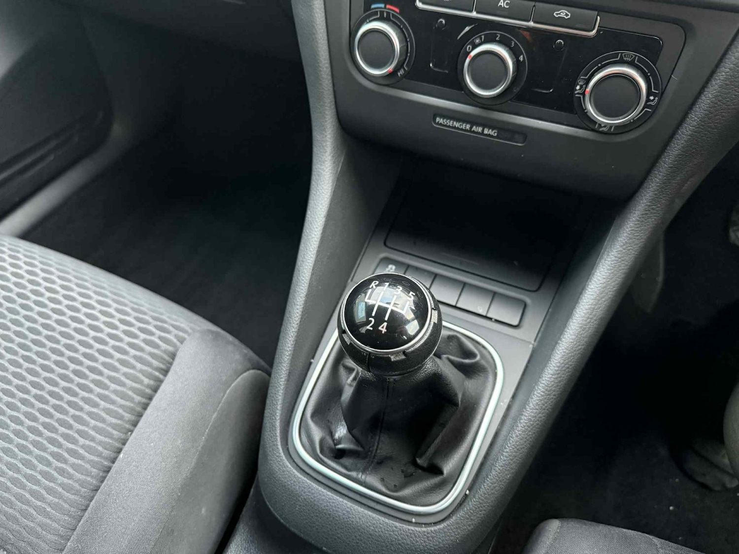 Used Volkswagen Golf 2012 for sale - 76519516: Photo 17