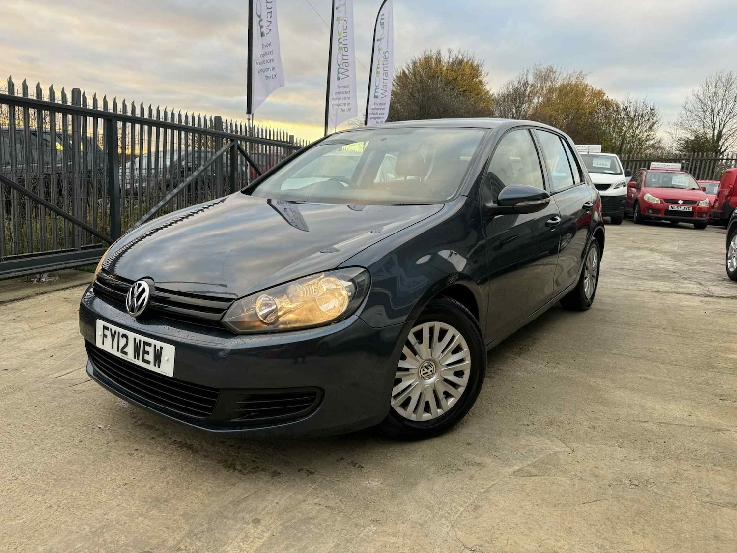 Used Volkswagen Golf 2012 for sale - 76519516: Photo 2