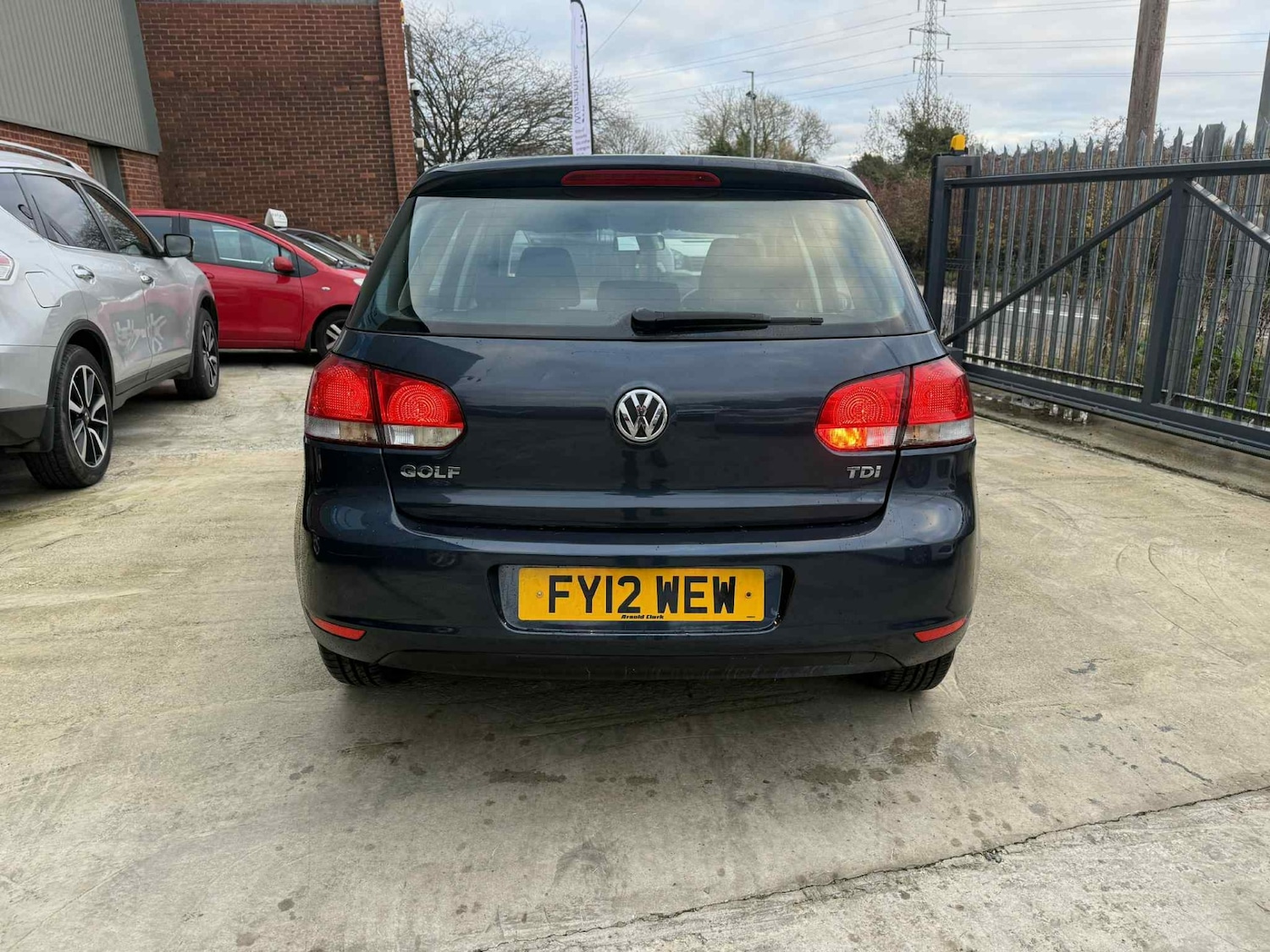 Used Volkswagen Golf 2012 for sale - 76519516: Photo 8