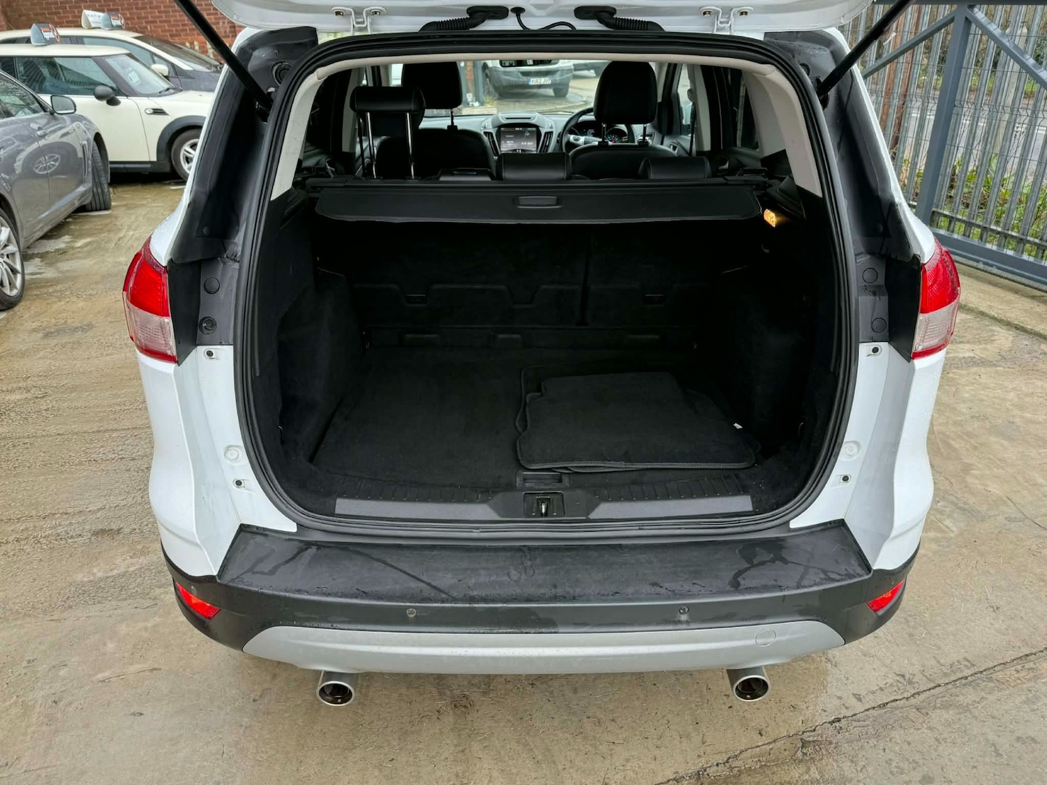 Used Ford Kuga 2016 for sale - 77888794: Photo 13