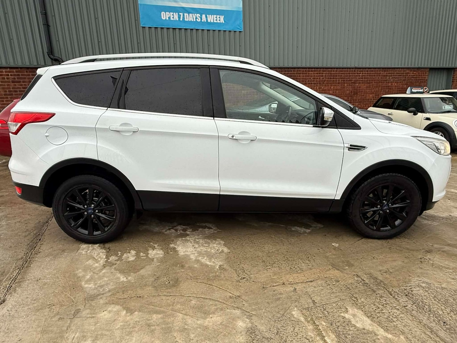 Used Ford Kuga 2016 for sale - 77888794: Photo 5