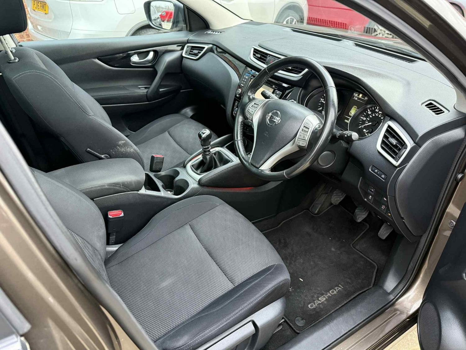 Used Nissan Qashqai 2016 for sale - 76526147: Photo 16