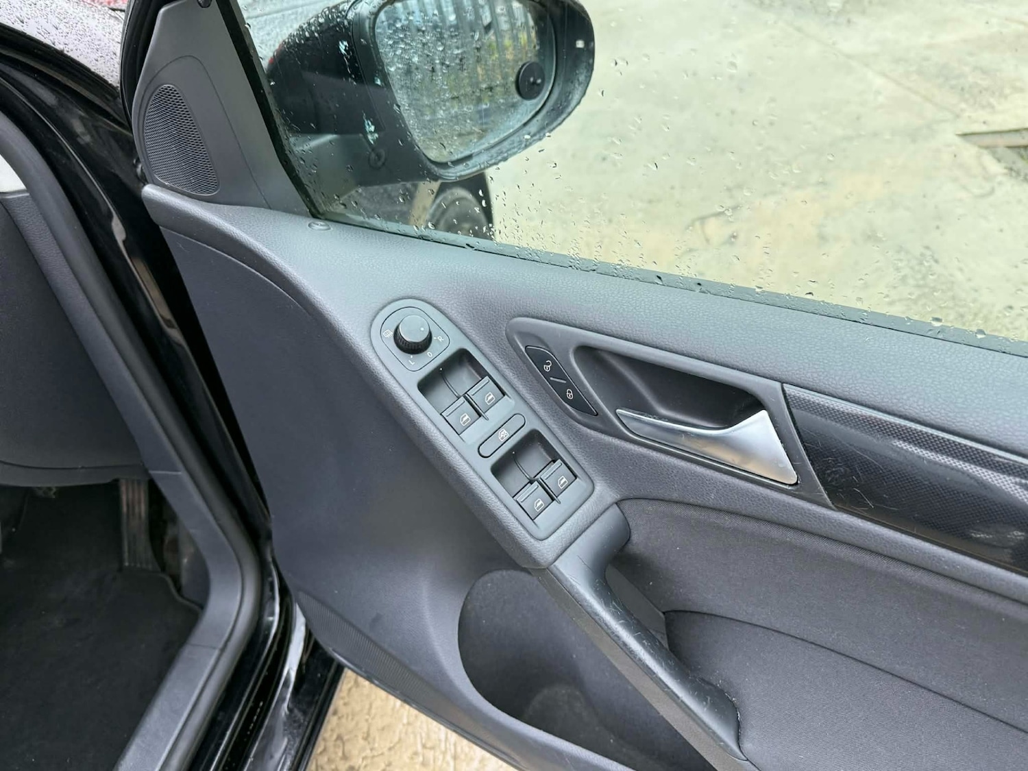 Used Volkswagen Golf 2011 for sale - 77482686: Photo 15