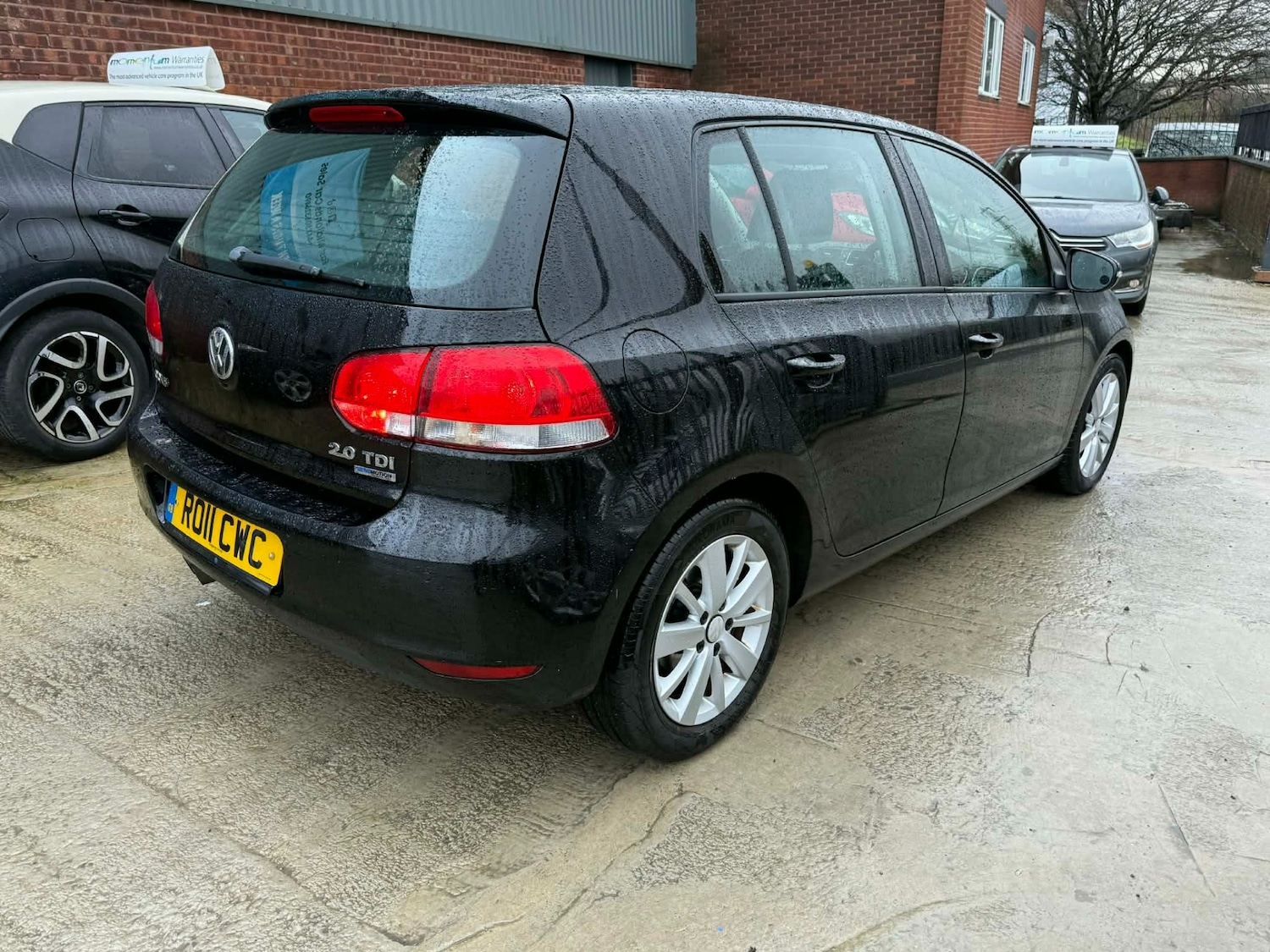 Used Volkswagen Golf 2011 for sale - 77482686: Photo 6