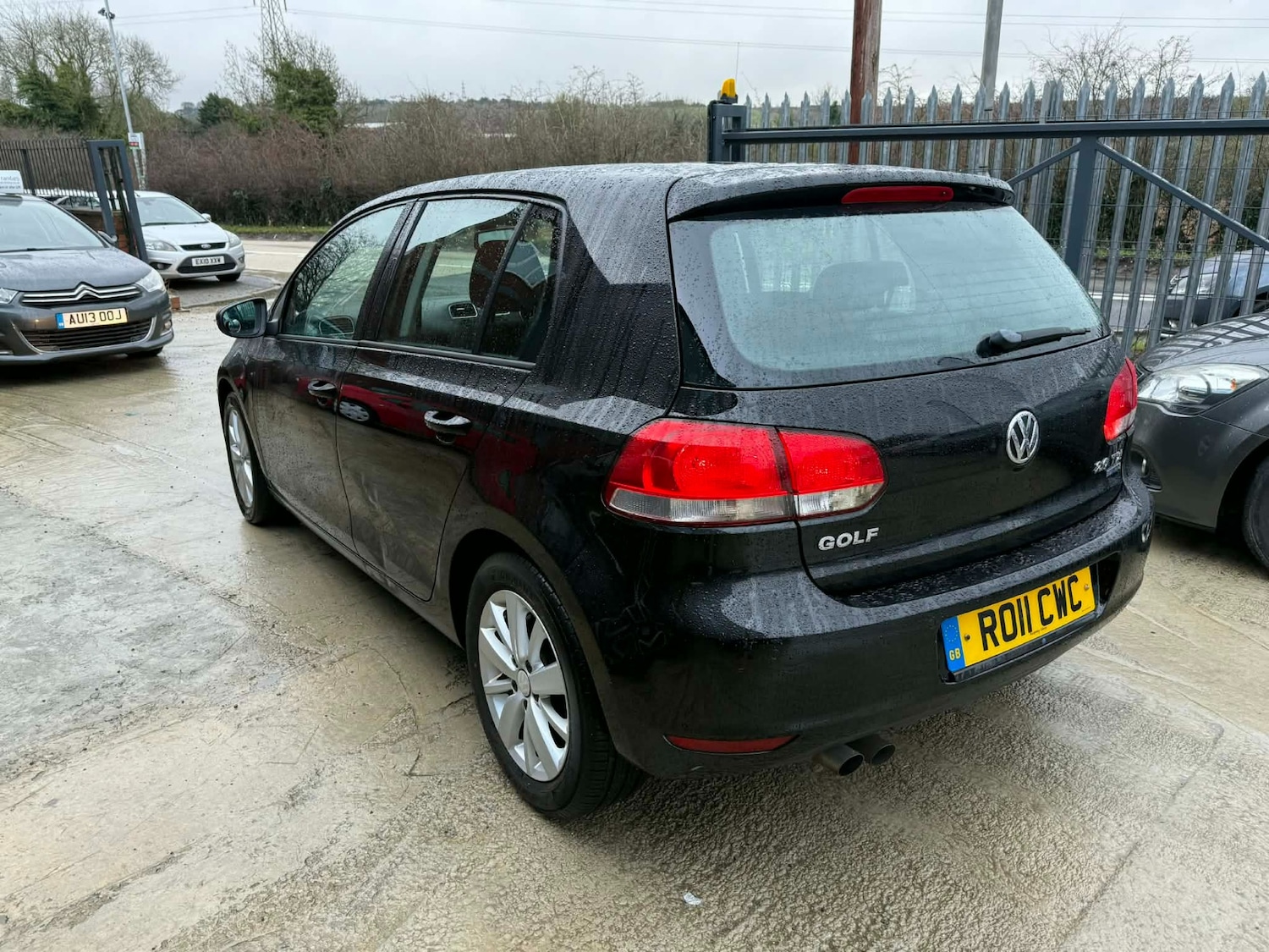 Used Volkswagen Golf 2011 for sale - 77482686: Photo 8