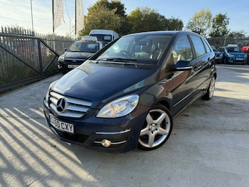 Used Mercedes-Benz B Class 2010 for sale - 76249966: Photo