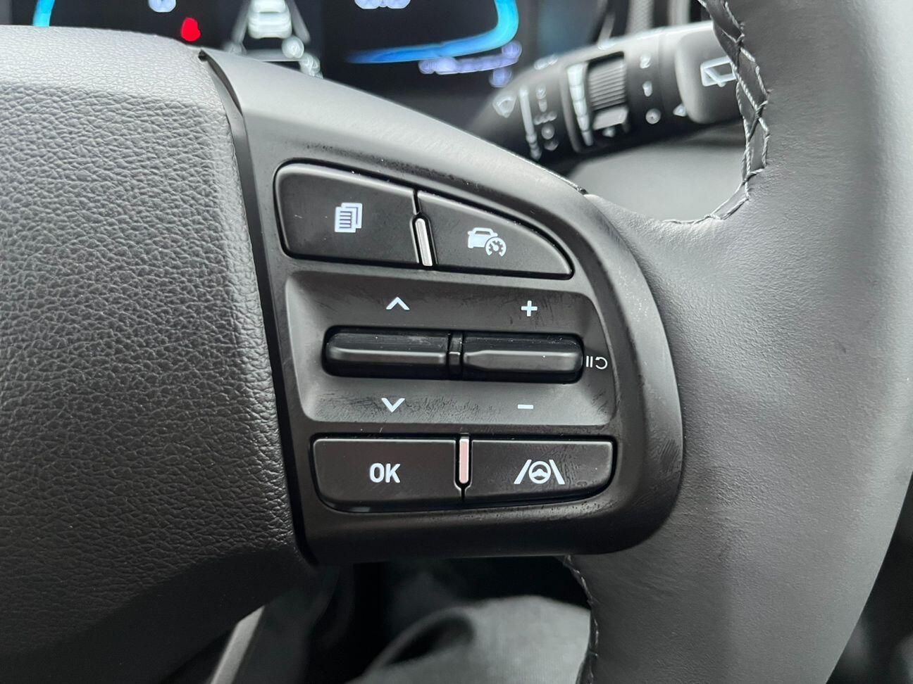 Used Hyundai i10 2025 for sale - 77049759: Photo 38