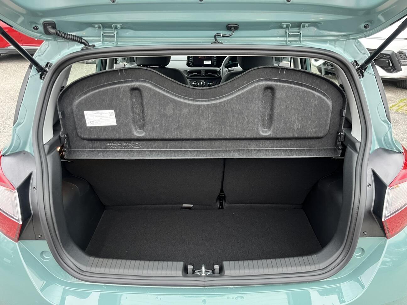 Used Hyundai i10 2025 for sale - 77073932: Photo 10