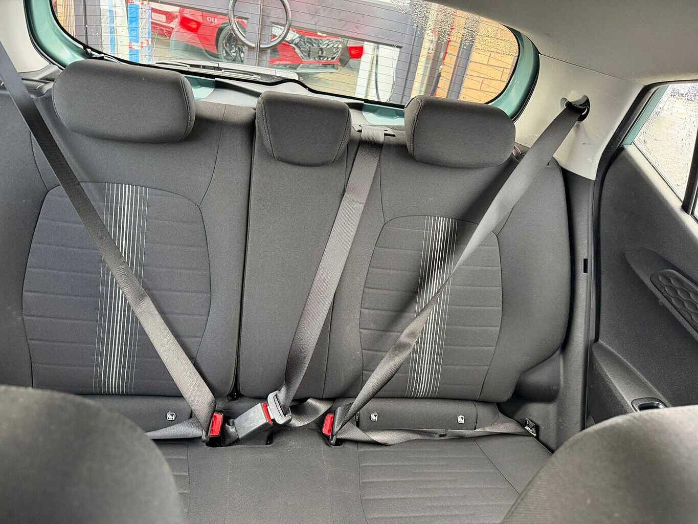 Used Hyundai i10 2023 for sale - 76991499: Photo 10