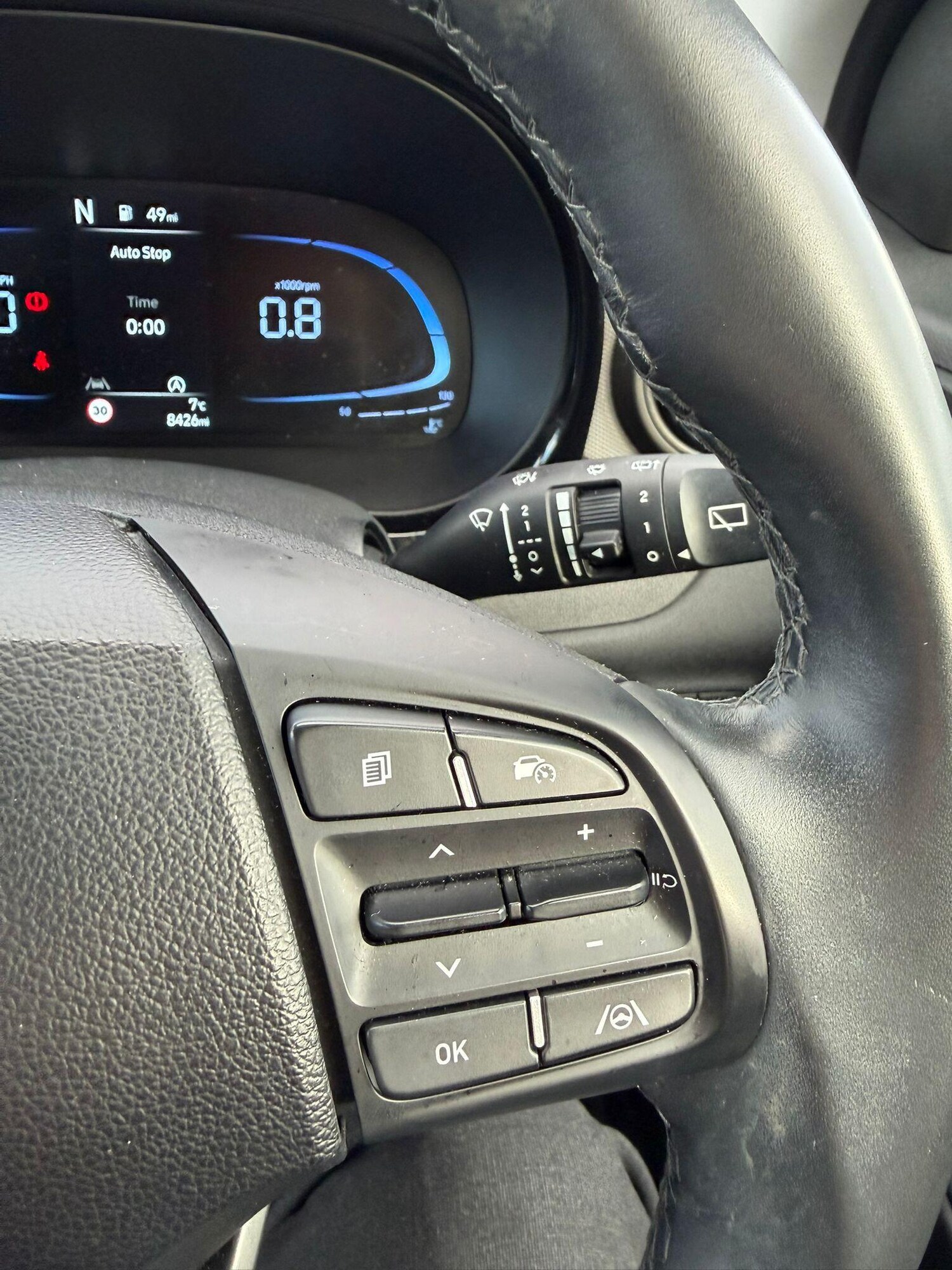 Used Hyundai i10 2023 for sale - 76991499: Photo 30