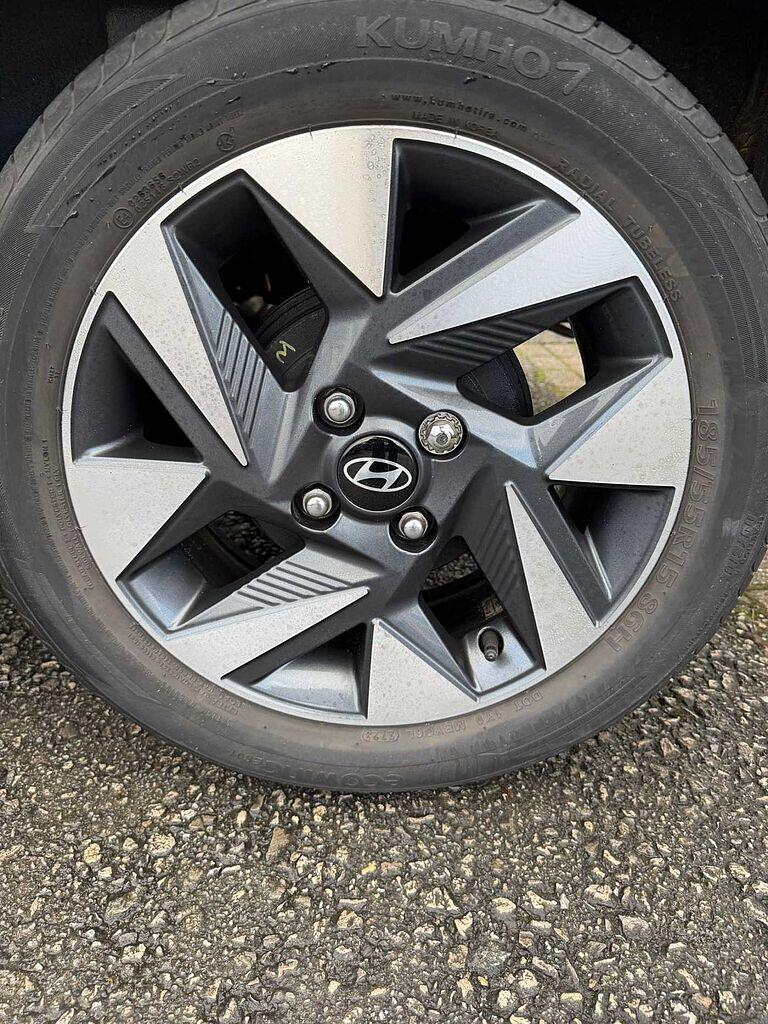 Used Hyundai i10 2023 for sale - 76991499: Photo 4