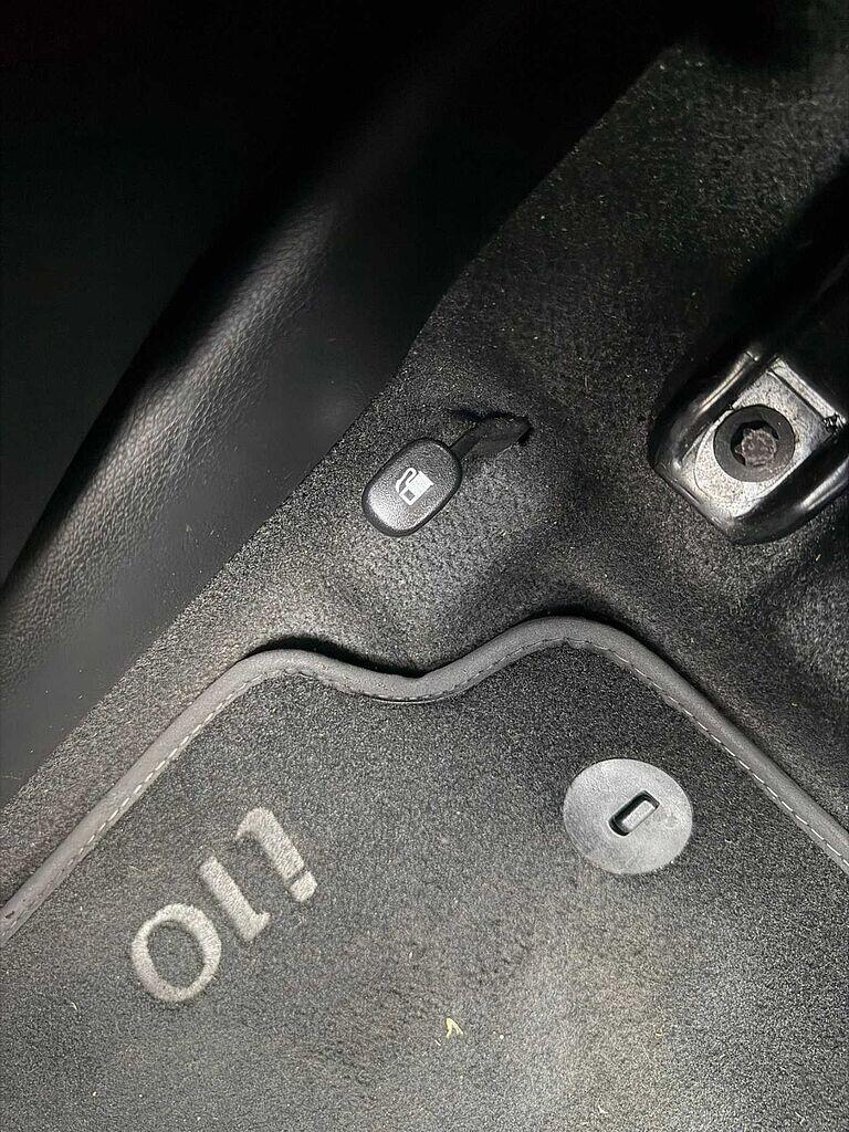 Used Hyundai i10 2023 for sale - 76991499: Photo 8