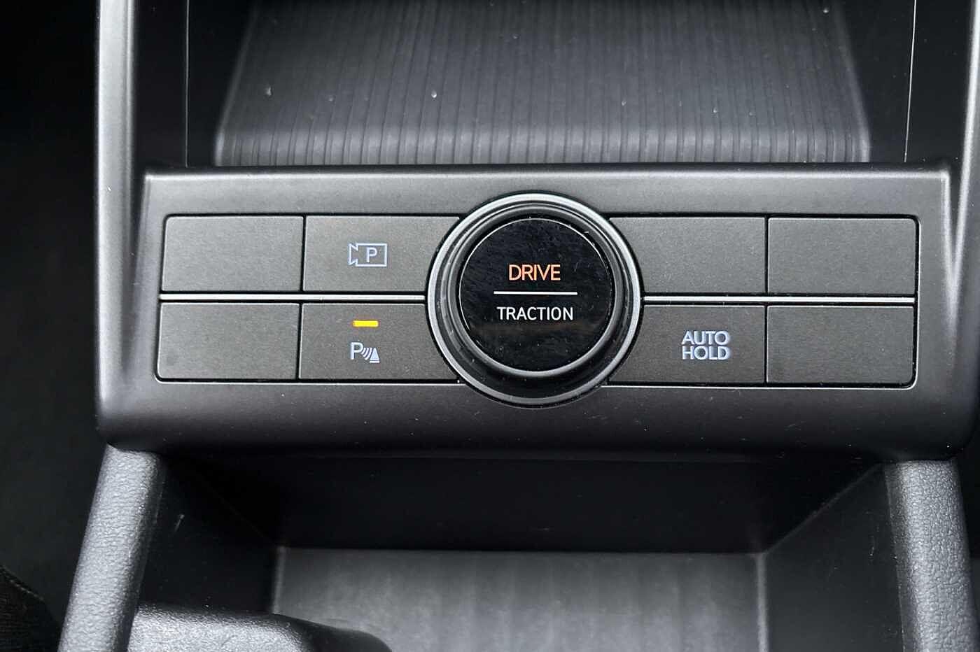 Used Hyundai KONA 2023 for sale - 76965090: Photo 11