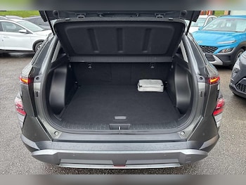 Used Hyundai KONA 2023 for sale - 76965090: Photo