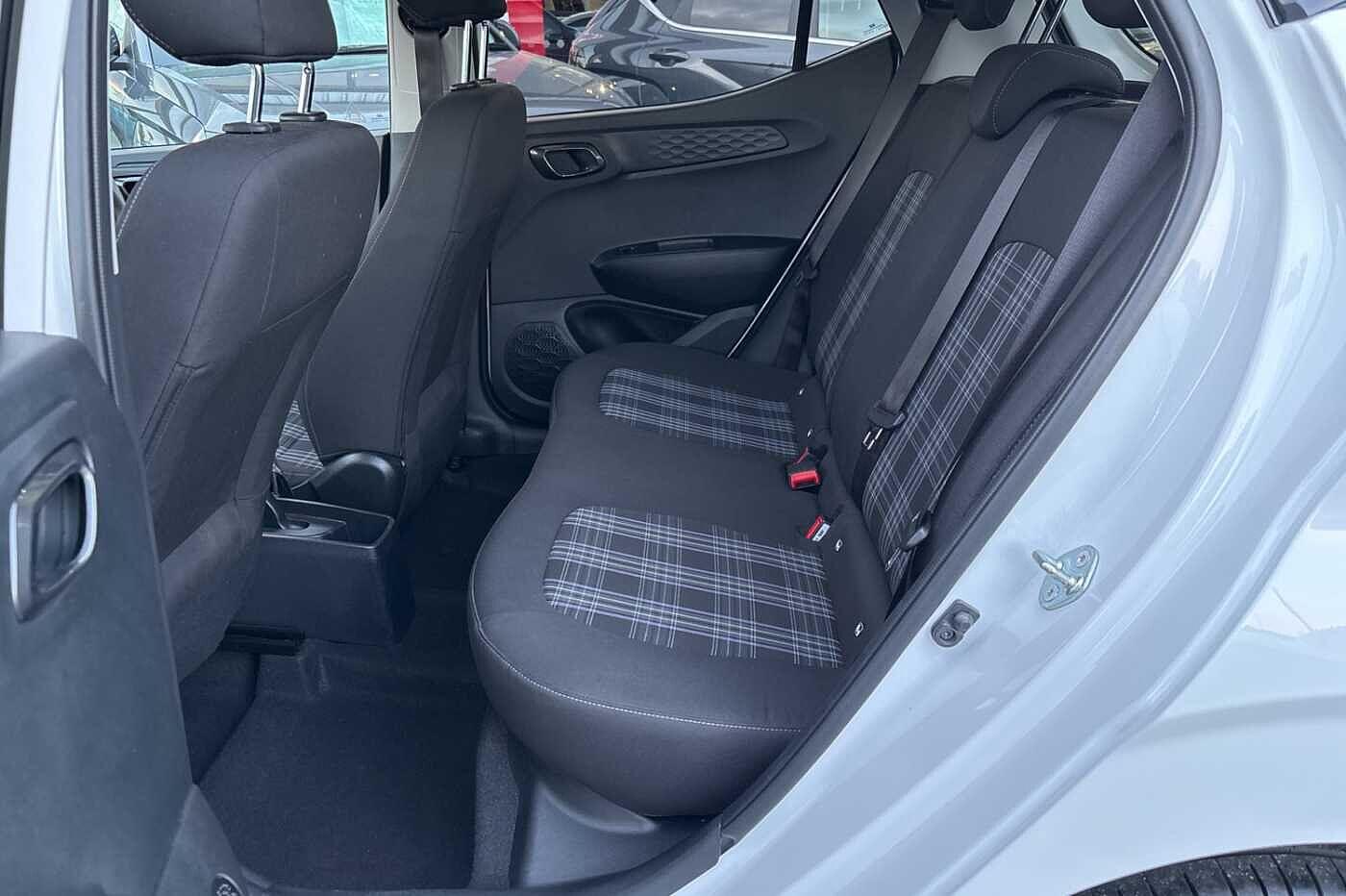 Used Hyundai i10 2024 for sale - 75825824: Photo 8