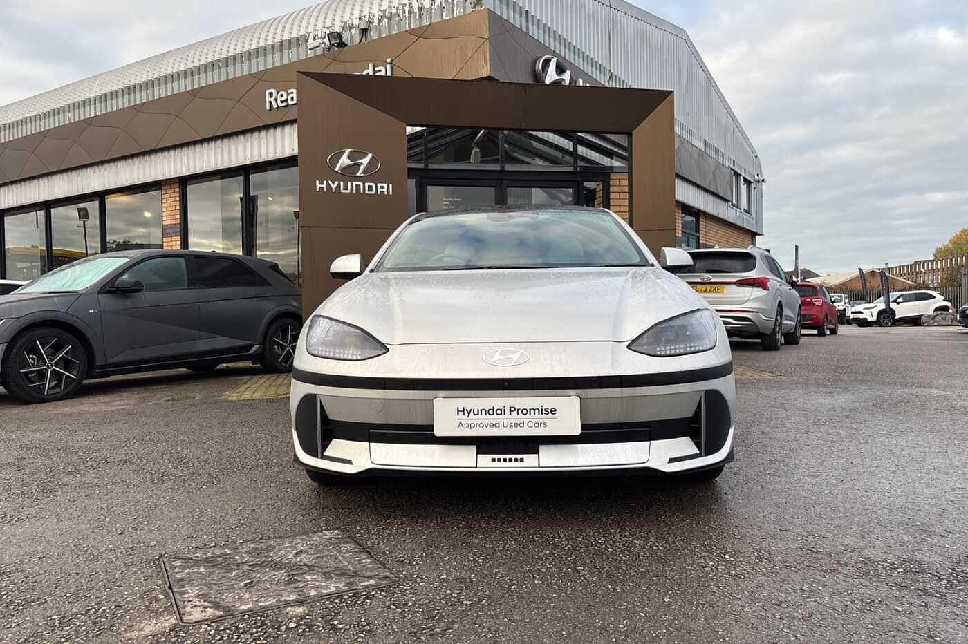 Used Hyundai IONIQ 6 2024 for sale - 75826176: Photo 2