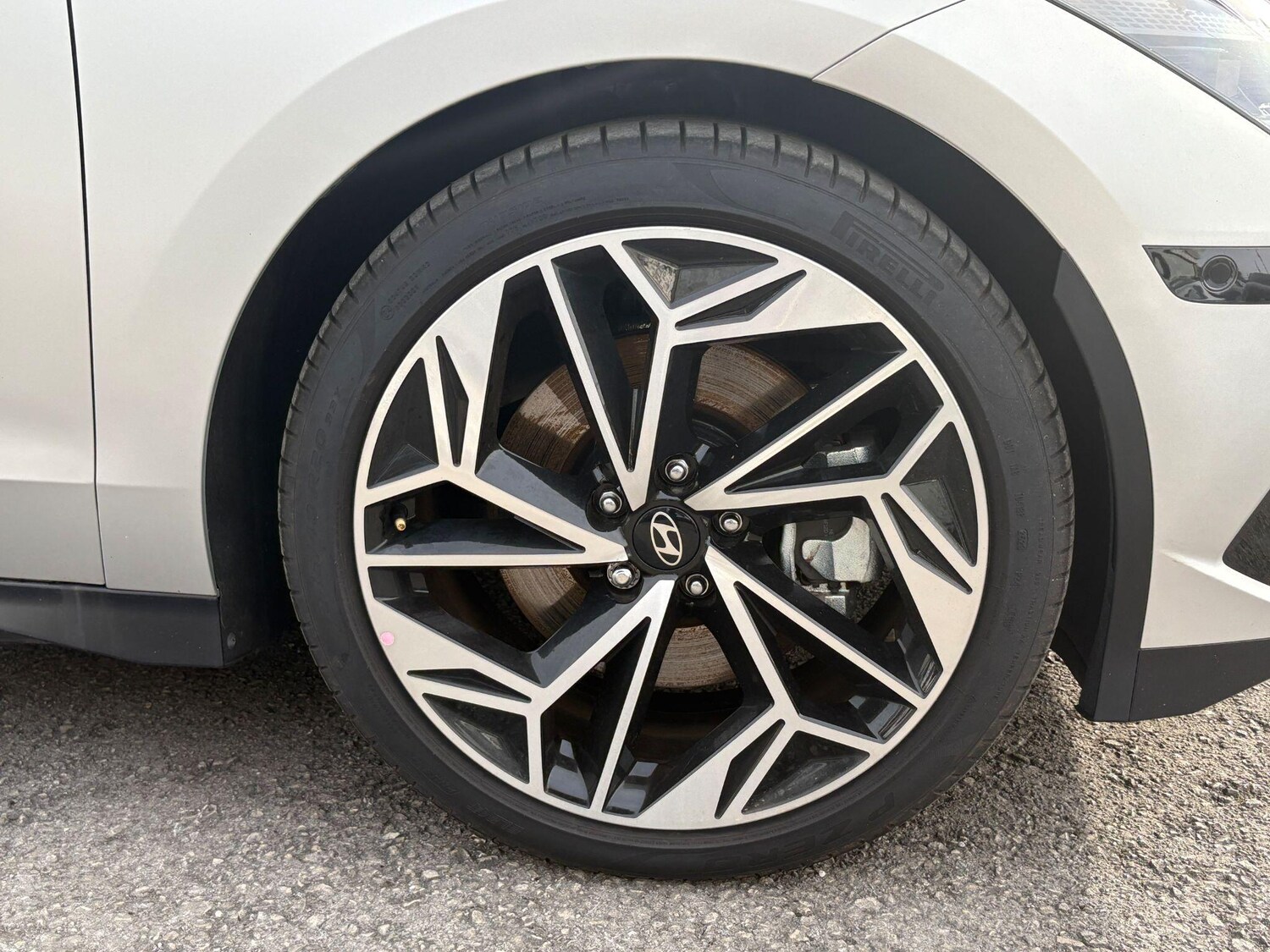 Used Hyundai IONIQ 6 2024 for sale - 75826176: Photo 26