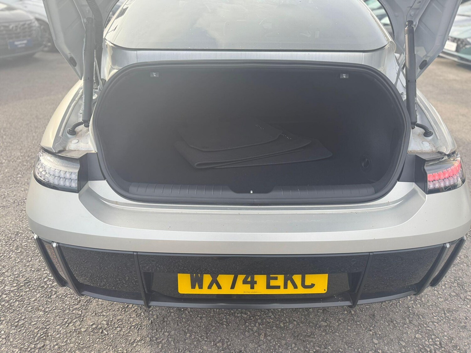 Used Hyundai IONIQ 6 2024 for sale - 75826176: Photo 36