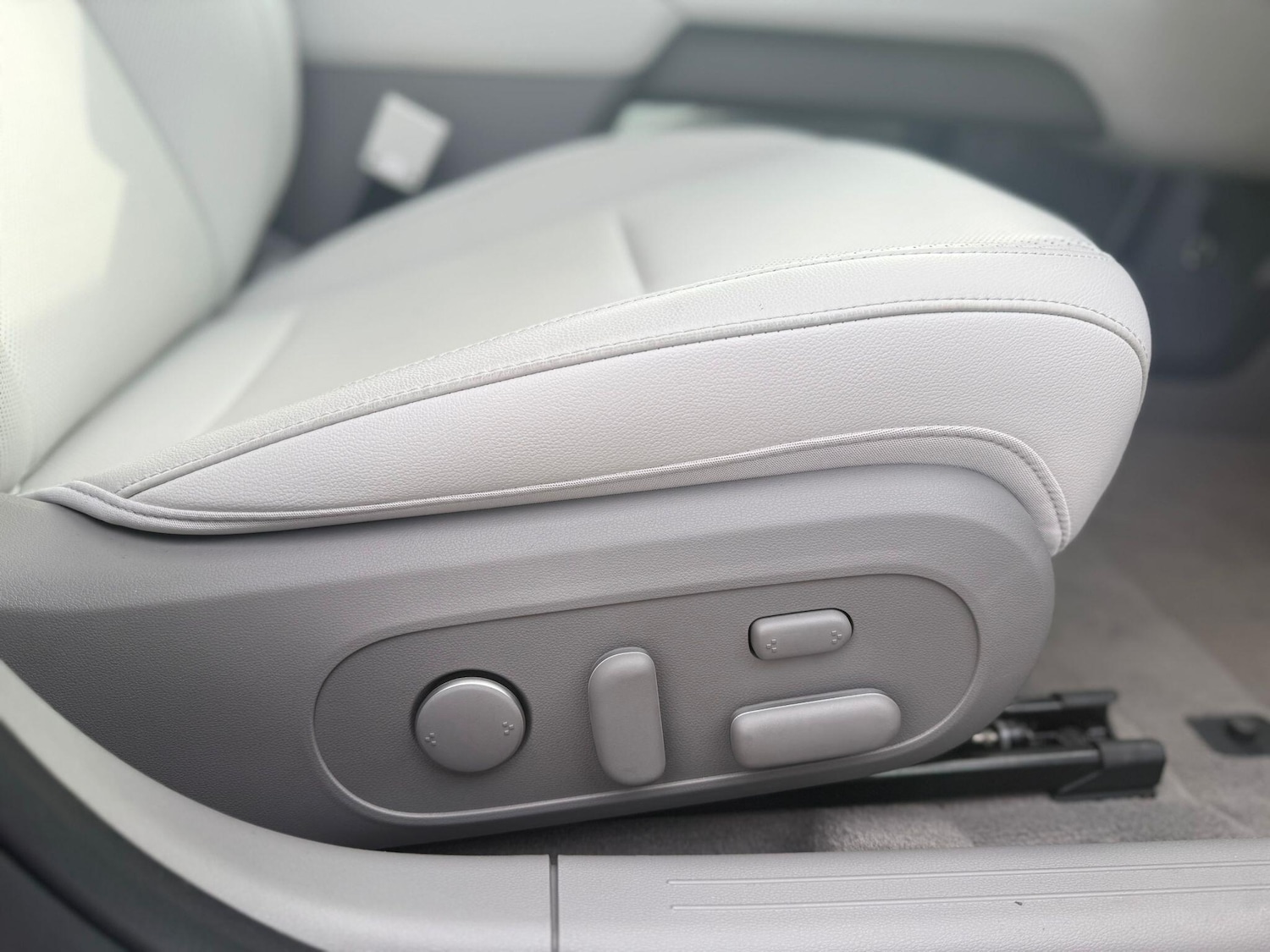 Used Hyundai IONIQ 6 2024 for sale - 75826176: Photo 41