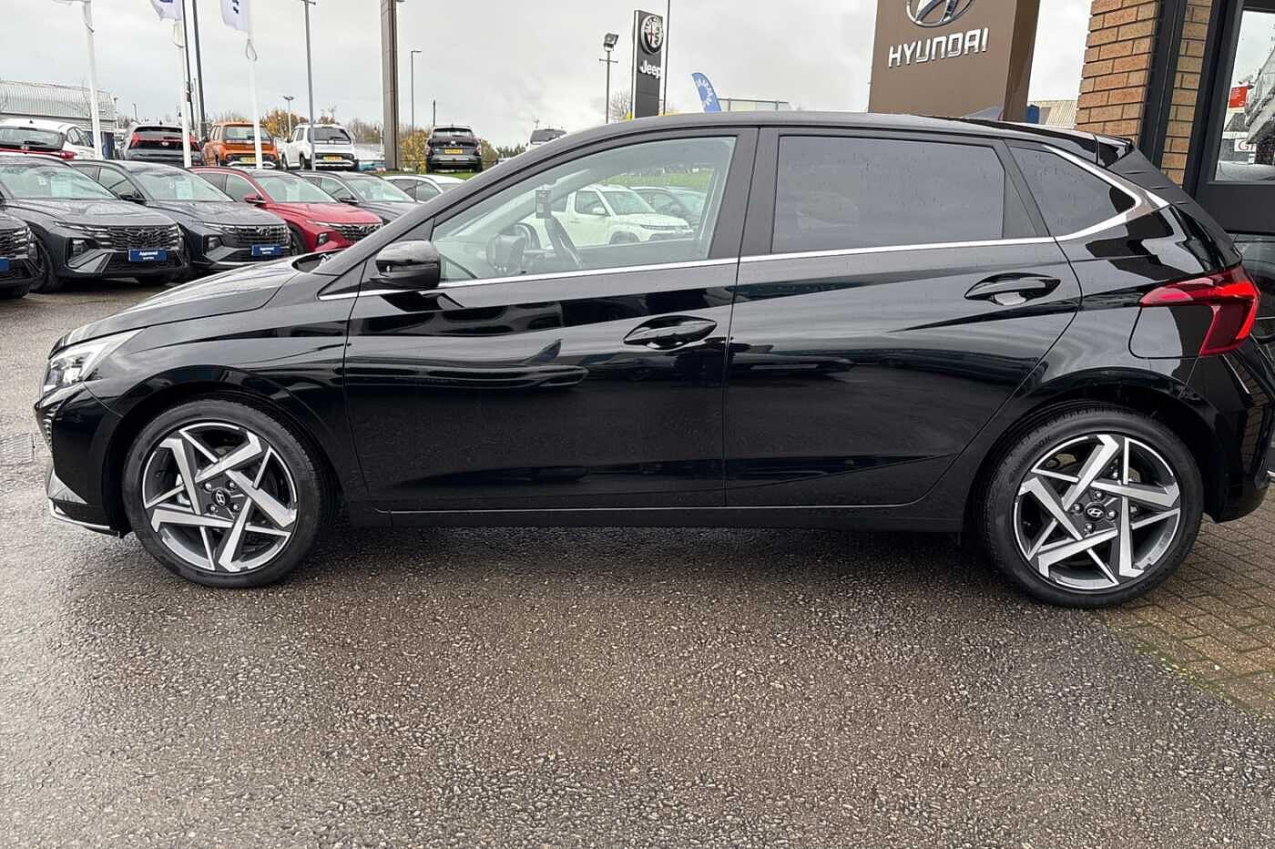 Used Hyundai i20 2025 for sale - 76513180: Photo 4