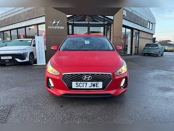 Used Hyundai i30 2017 for sale - 77351818: Photo