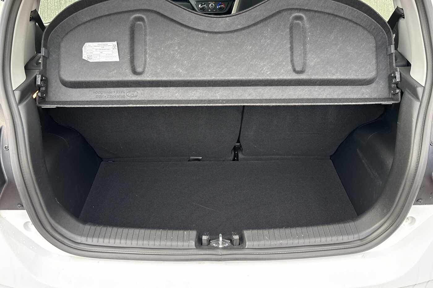 Used Hyundai i10 2023 for sale - 76136178: Photo 6