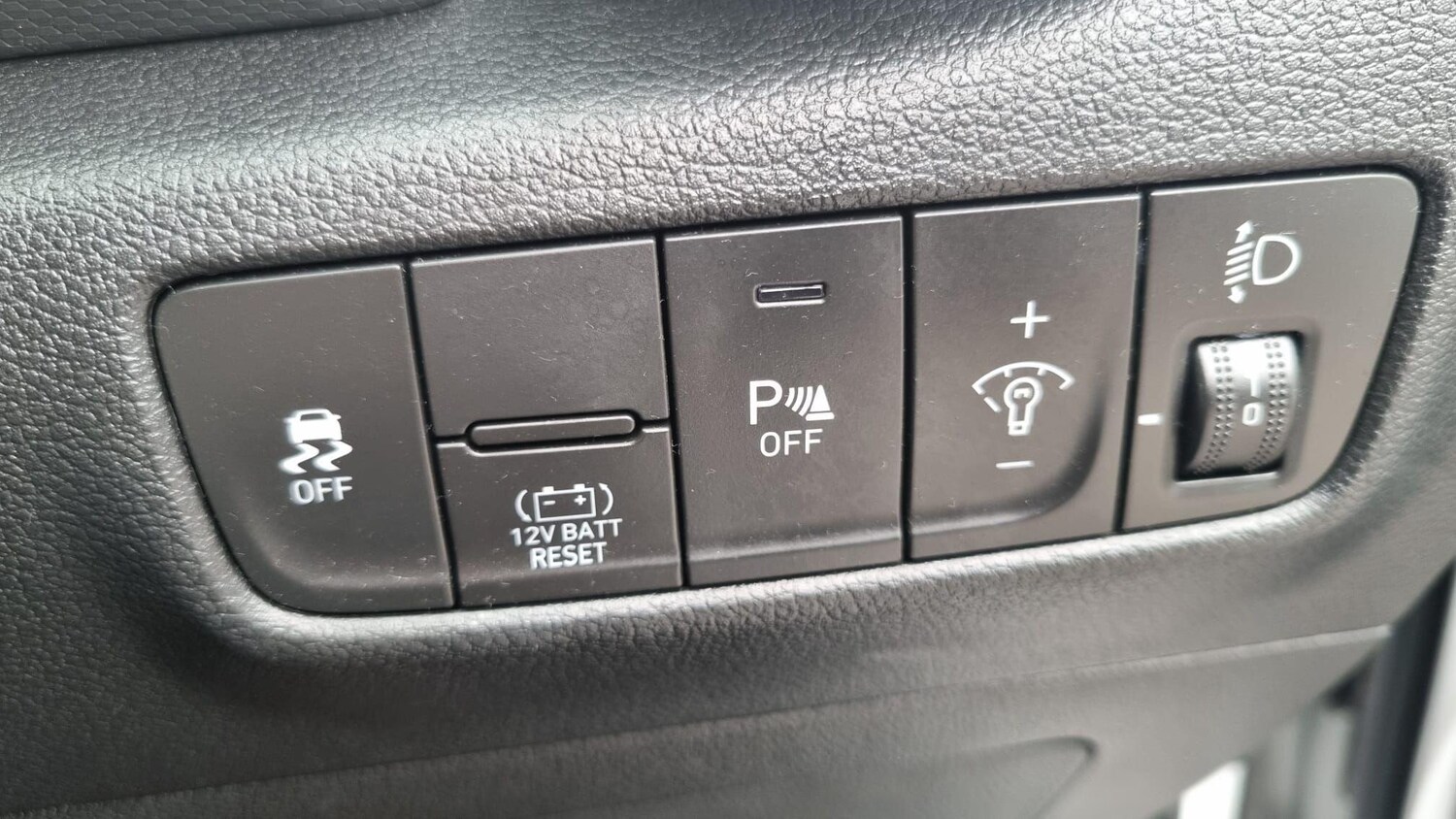 Used Hyundai KONA 2021 for sale - 75866749: Photo 14
