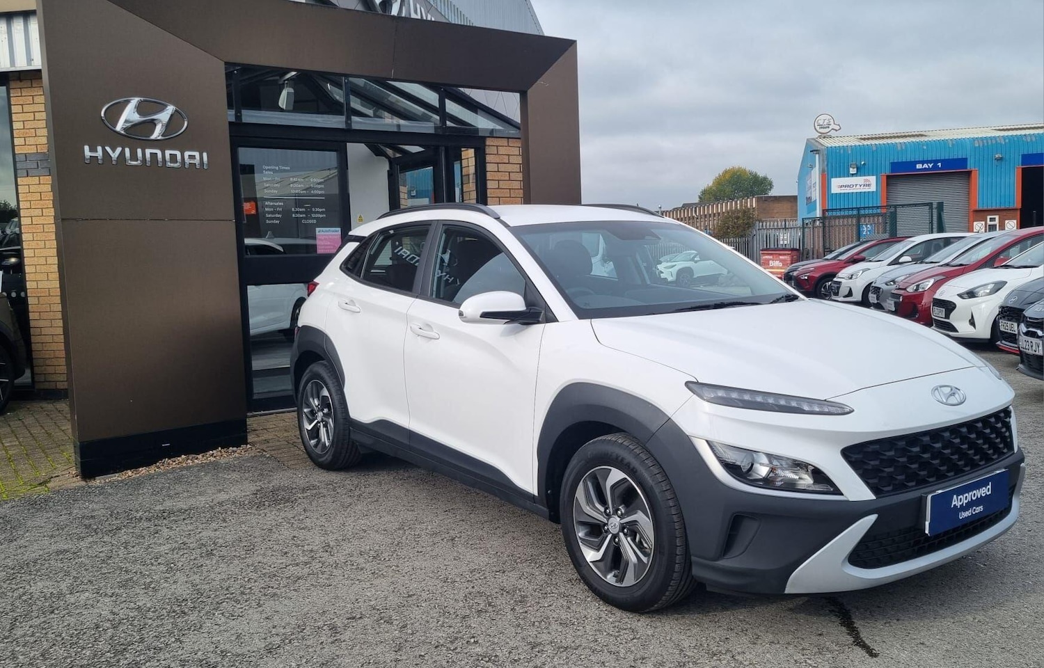 Used Hyundai KONA 2021 for sale - 75866749: Photo 2