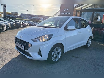 Used Hyundai i10 2022 for sale - 77081639: Photo