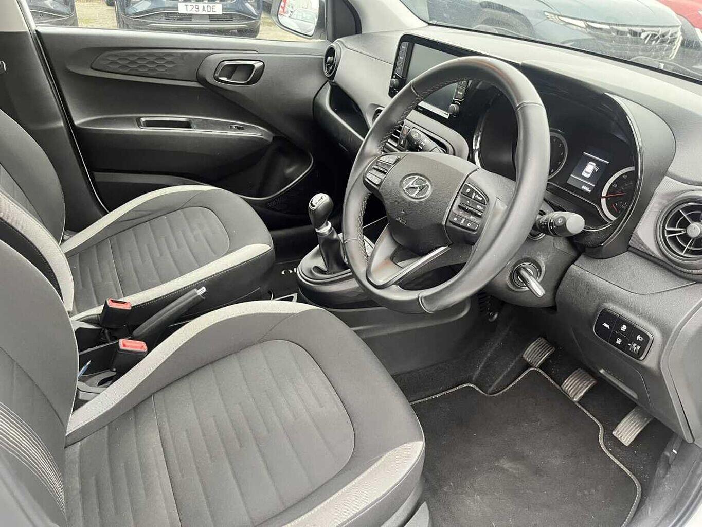 Used Hyundai i10 2021 for sale - 77001035: Photo 12