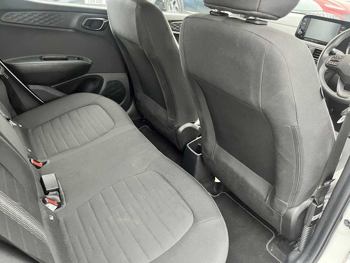 Used Hyundai i10 2021 for sale - 77001035: Photo 13