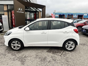 Used Hyundai i10 2021 for sale - 77001035: Photo